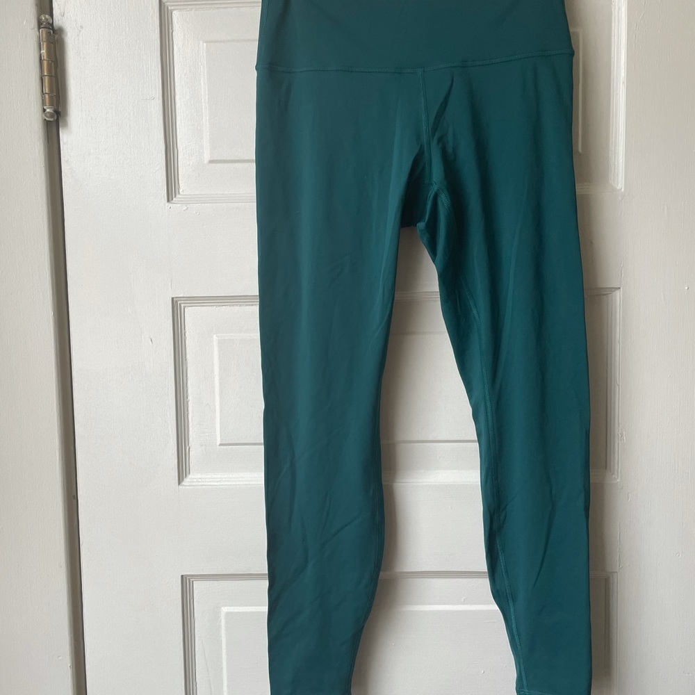 NWOT Lululemon Wundertrain - 10